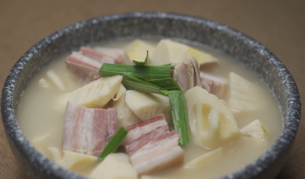 gastronomie taiwan Bamboo shoot soup (竹笋汤)